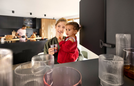 Blum-Qualität in der modernen Küche